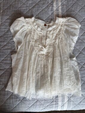 Free People Ladies Cream Flutter Sleeve Peasant Top, size M